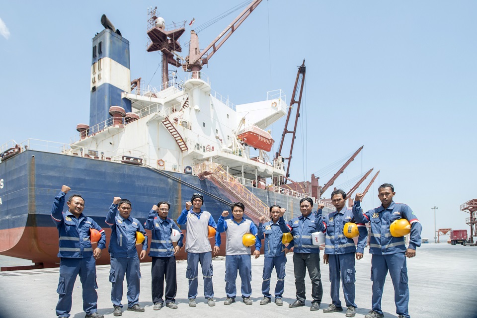 Comparison of Surabaya Industrial Estate with JIIPE Industrial Estate